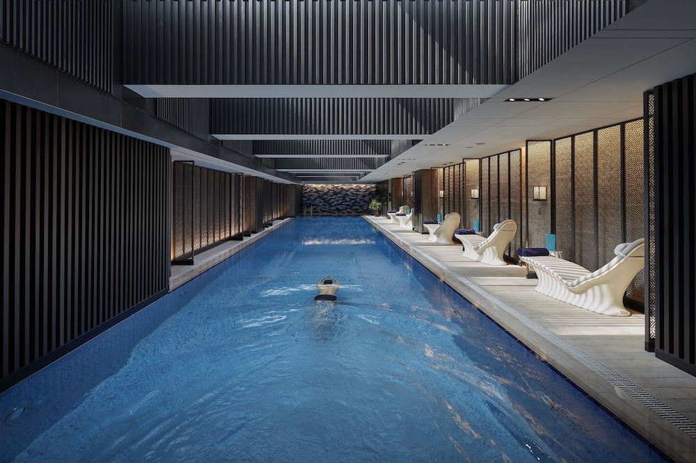 Mandarin Oriental Wangfujing, Beijing — Swimming pool in Beijing, Beijing