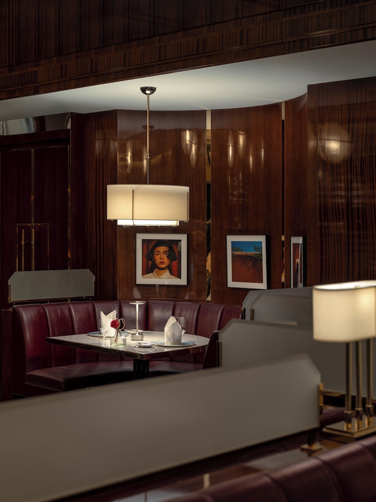 Mandarin Oriental Wangfujing, Beijing — Restaurant & bars in Beijing, Beijing