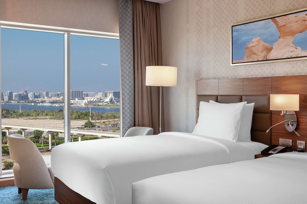 DoubleTree by Hilton Dubai Al Jadaf — Hotel rooms in Dubai