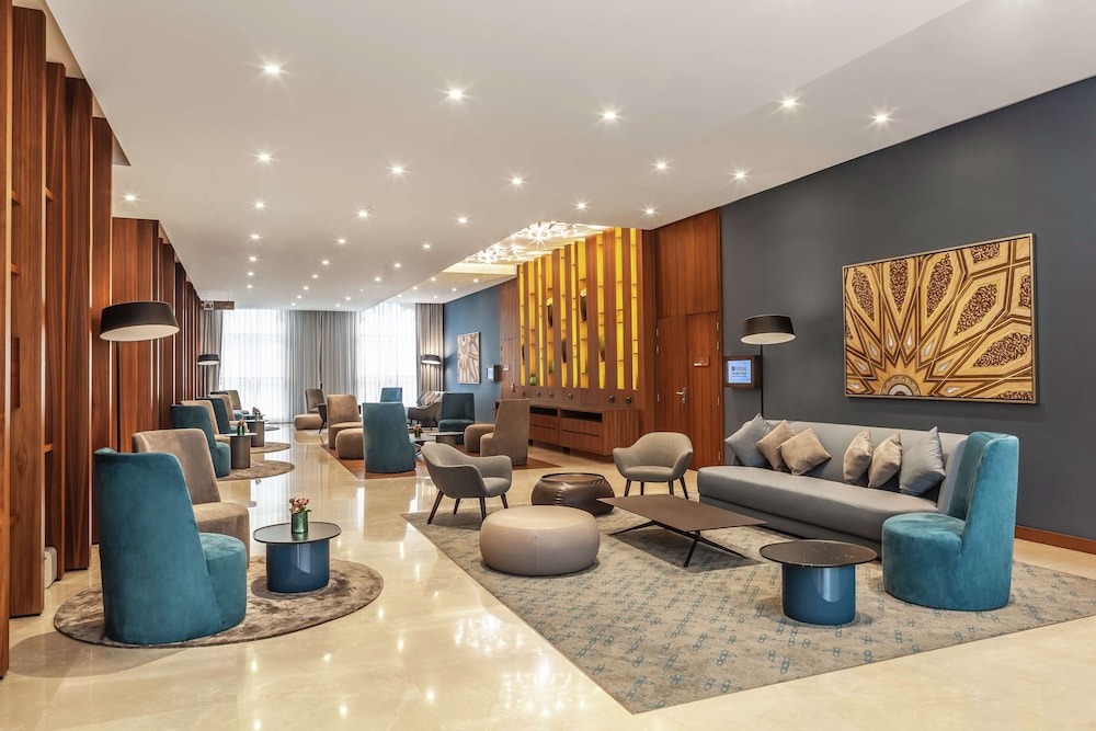 DoubleTree by Hilton Dubai Al Jadaf — Hotel building in Dubai