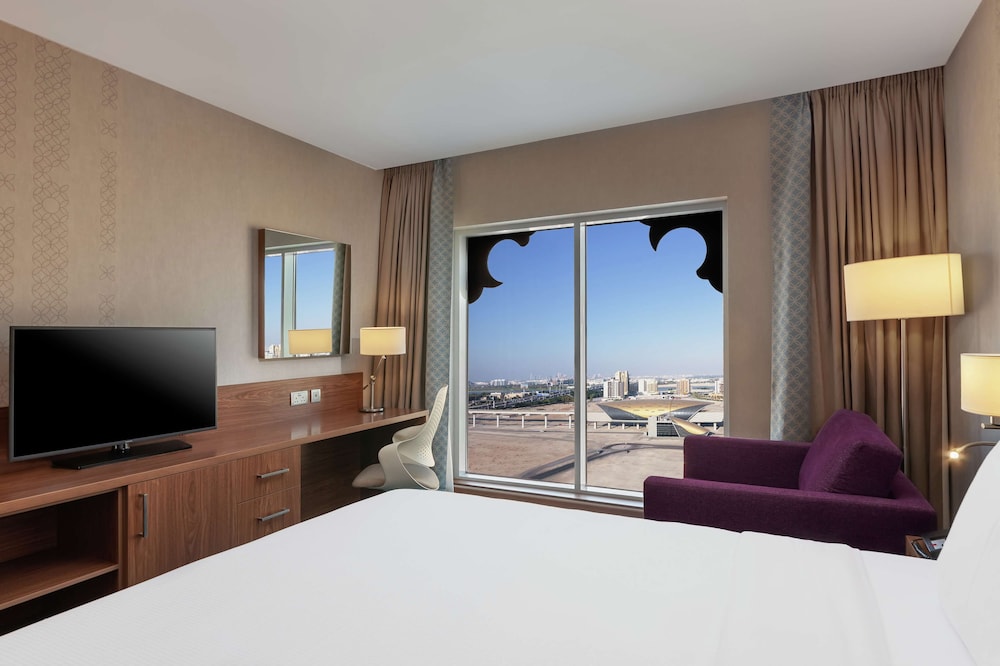 DoubleTree by Hilton Dubai Al Jadaf — Hotel rooms in Dubai
