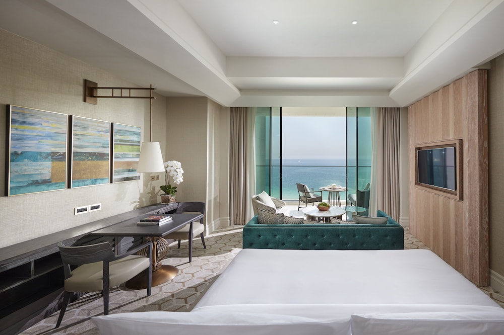 Mandarin Oriental Jumeira, Dubai — Hotel rooms in Dubai