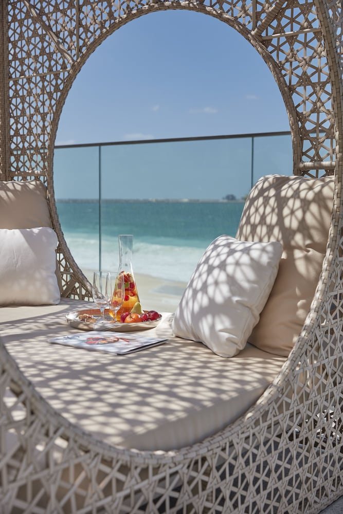 Mandarin Oriental Jumeira, Dubai — Beach in Dubai