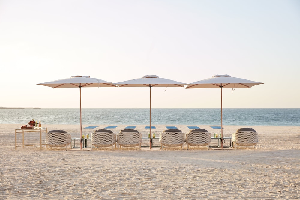 Mandarin Oriental Jumeira, Dubai — Beach in Dubai