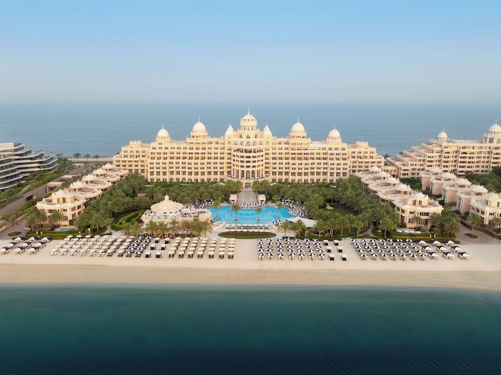 Raffles The Palm — Beach in Dubai