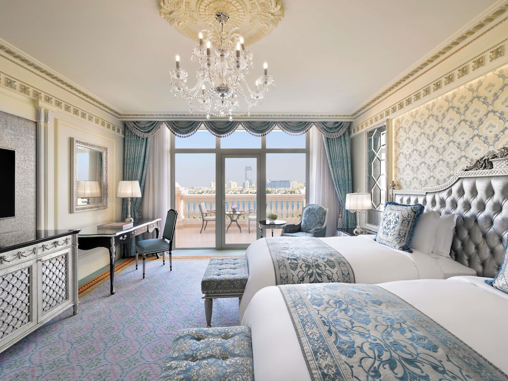 Raffles The Palm — Hotel rooms in Dubai