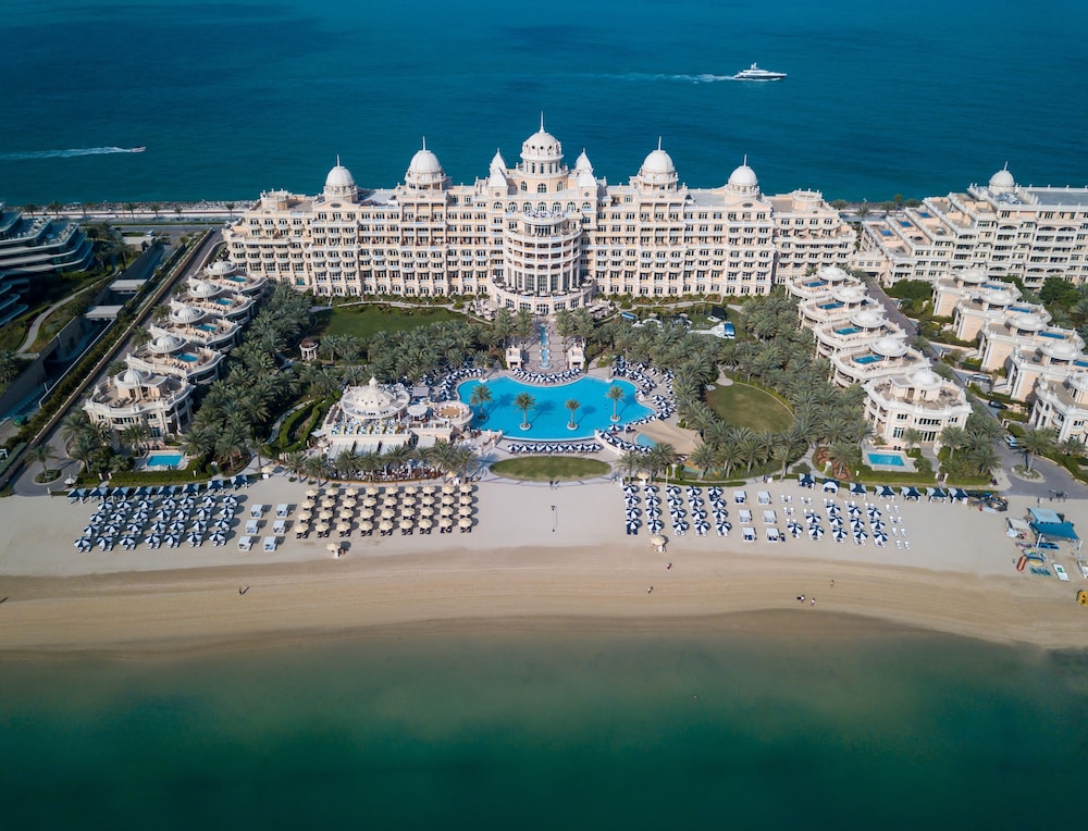 Raffles The Palm - zdjęcie 2