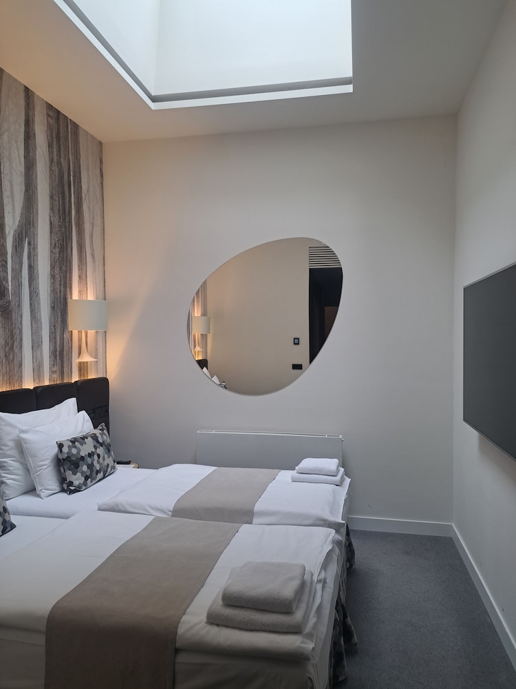 Urban Creme — Hotel rooms in Prague, Prague