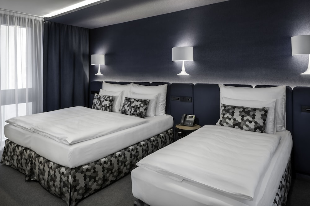Urban Creme — Hotel rooms in Prague, Prague