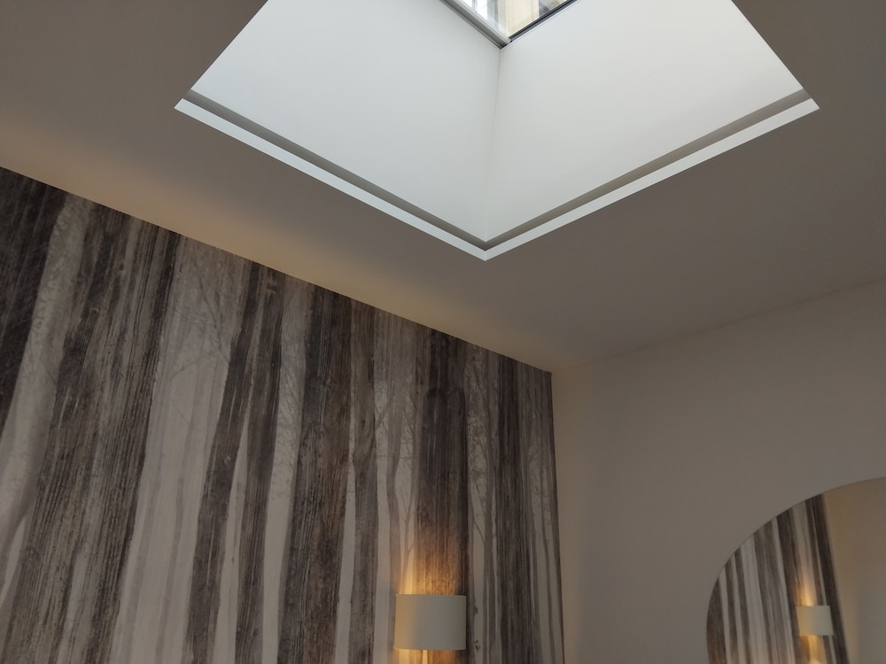 Urban Creme — Hotel rooms in Prague, Prague