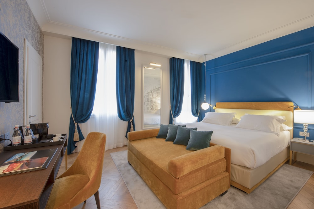 H10 Palazzo Canova — Hotel rooms in Venice, Veneto
