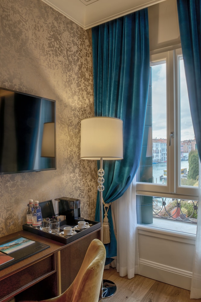 H10 Palazzo Canova — Hotel rooms in Venice, Veneto