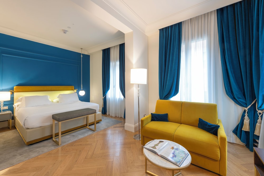 H10 Palazzo Canova — Hotel rooms in Venice, Veneto