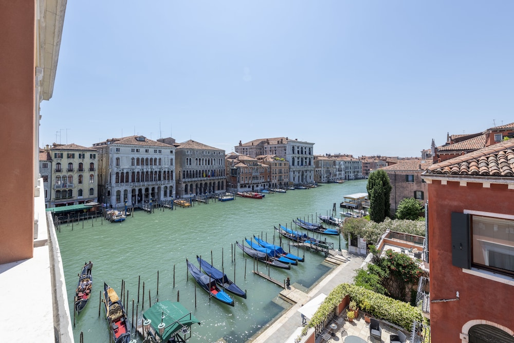 H10 Palazzo Canova — Main photo in Venice, Veneto