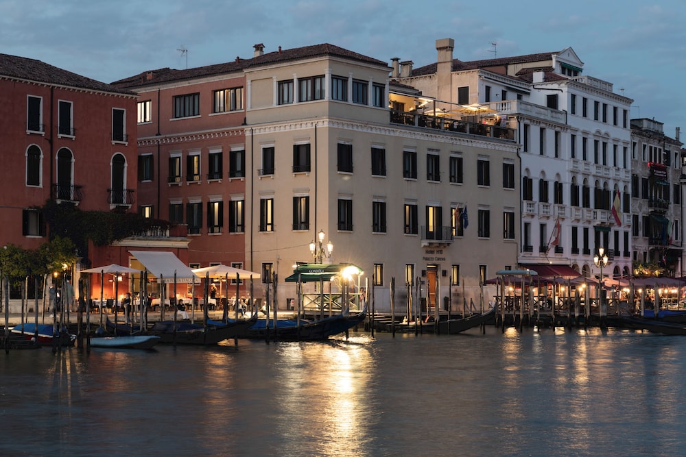 H10 Palazzo Canova — Hotel building in Venice, Veneto