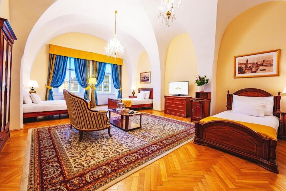 Josephine Old Town Square Hotel - Czech Leading Hotels — Hotel rooms in Prague, Prague