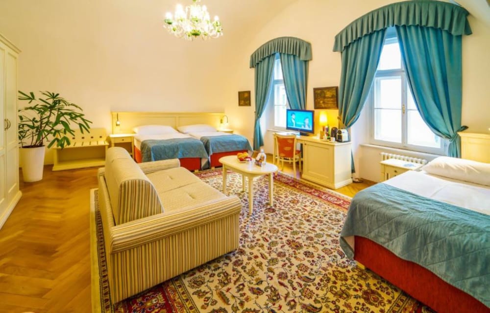 Josephine Old Town Square Hotel - Czech Leading Hotels — Hotel rooms in Prague, Prague