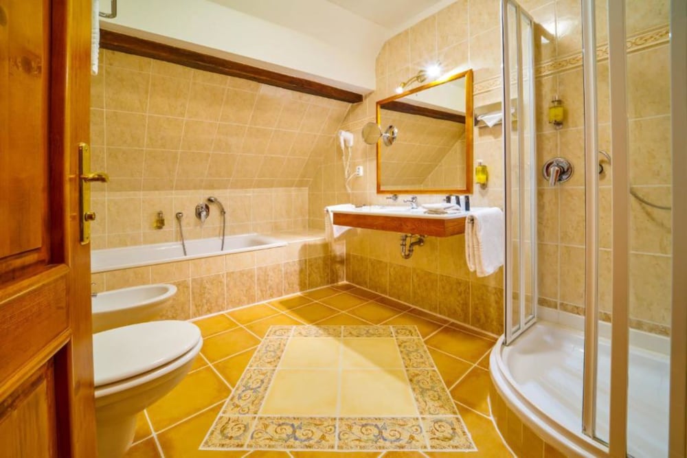 Josephine Old Town Square Hotel - Czech Leading Hotels — Hotel rooms in Prague, Prague