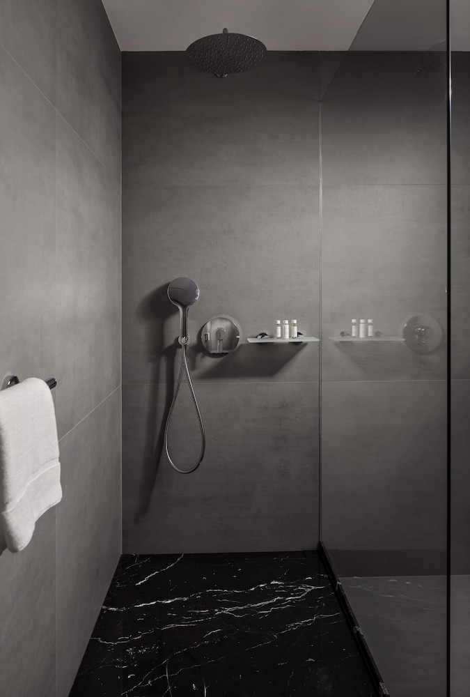 MOODs Charles Bridge — Hotel rooms in Prague, Prague