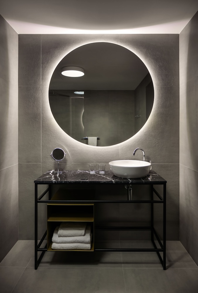 MOODs Charles Bridge — Hotel rooms in Prague, Prague