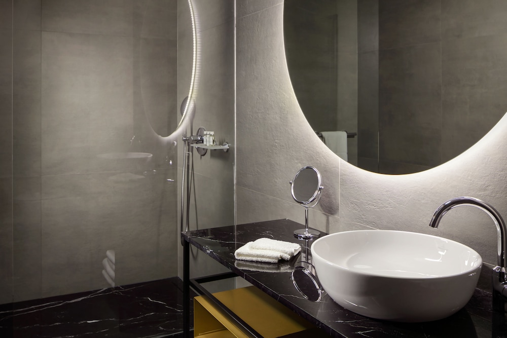 MOODs Charles Bridge — Hotel rooms in Prague, Prague