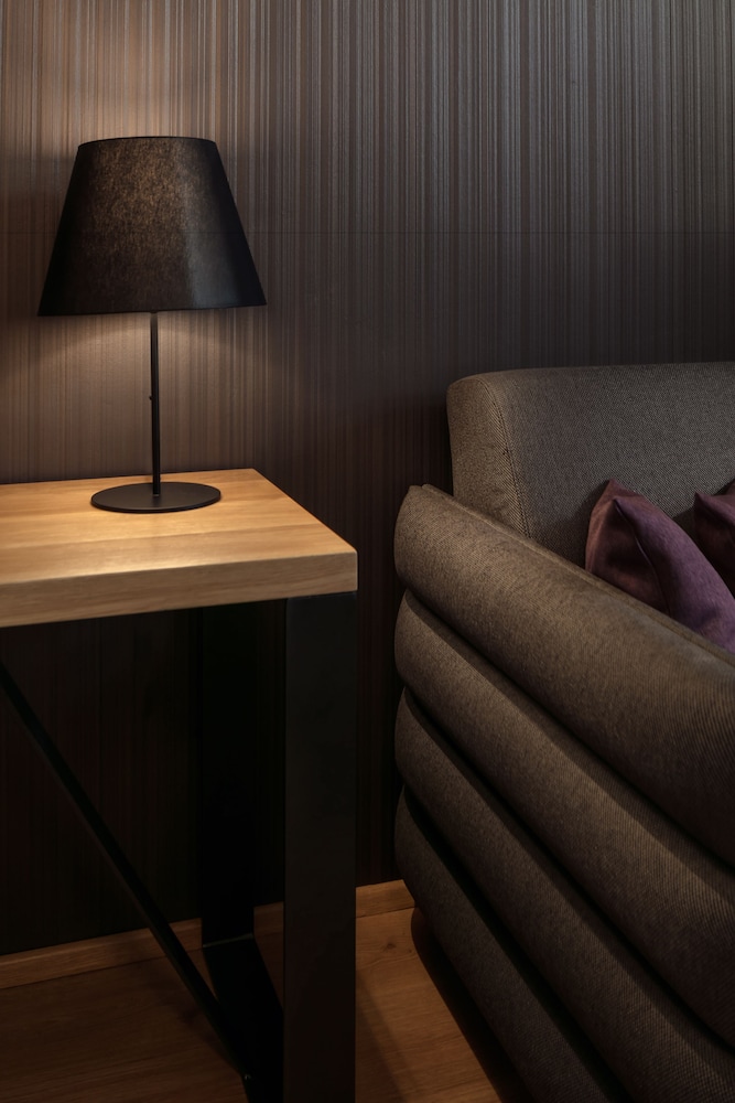 MOODs Charles Bridge — Hotel rooms in Prague, Prague