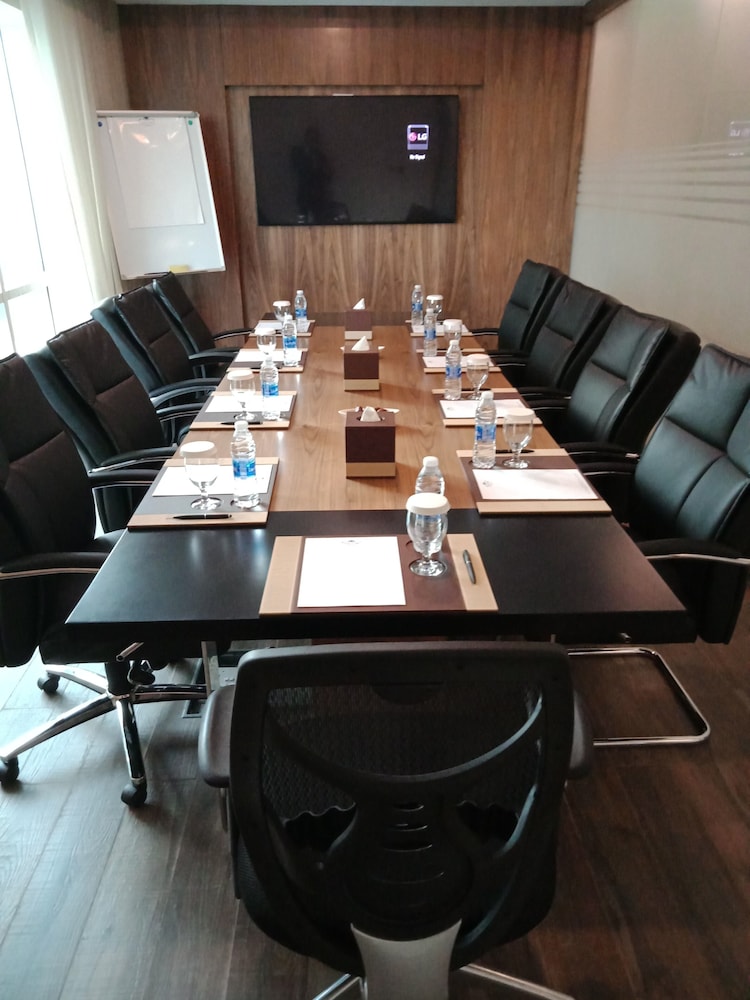 Stella Di Mare Dubai Marina Hotel — Hotel building in Dubai