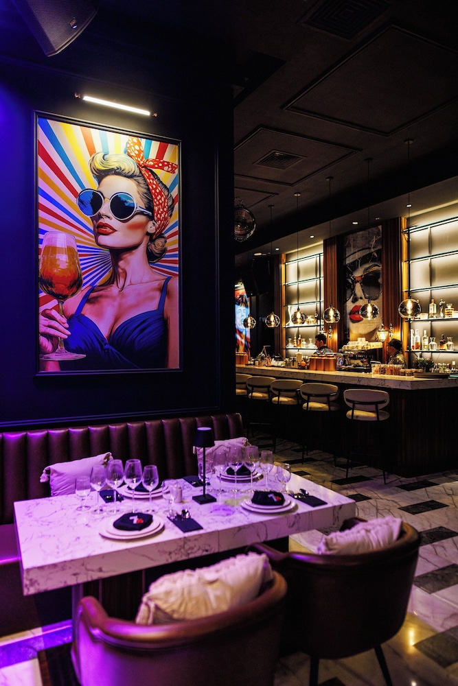 Stella Di Mare Dubai Marina Hotel — Restaurant & bars in Dubai