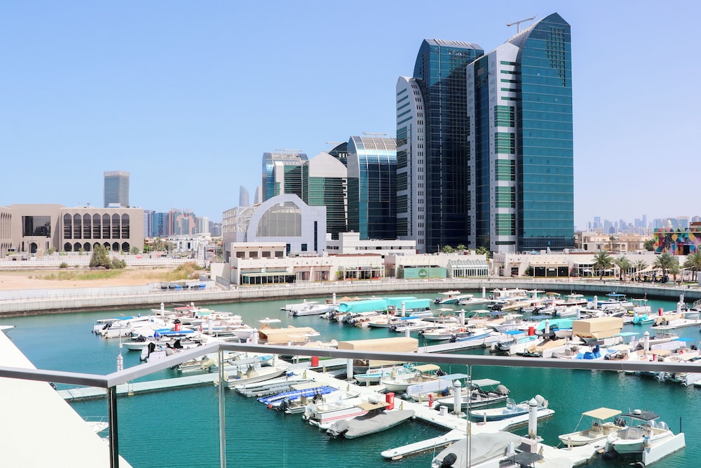 The Abu Dhabi Edition - zdjęcie 3