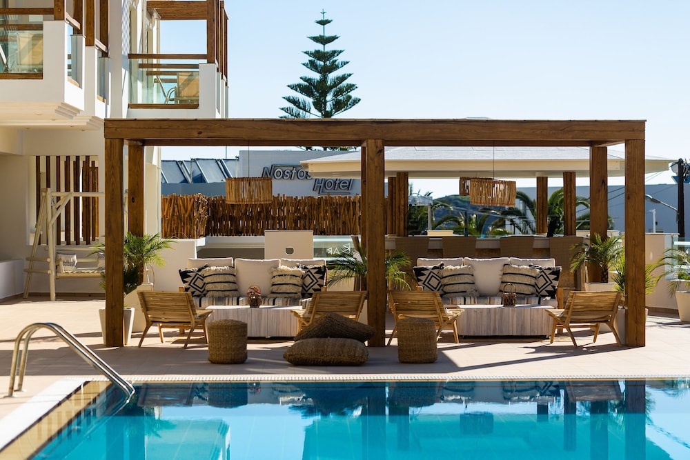 Nostos Beach Boutique Hotel — Swimming pool in Bali