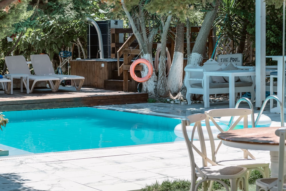 Georgia's Garden by Omilos Hotels — Swimming pool in Gazi