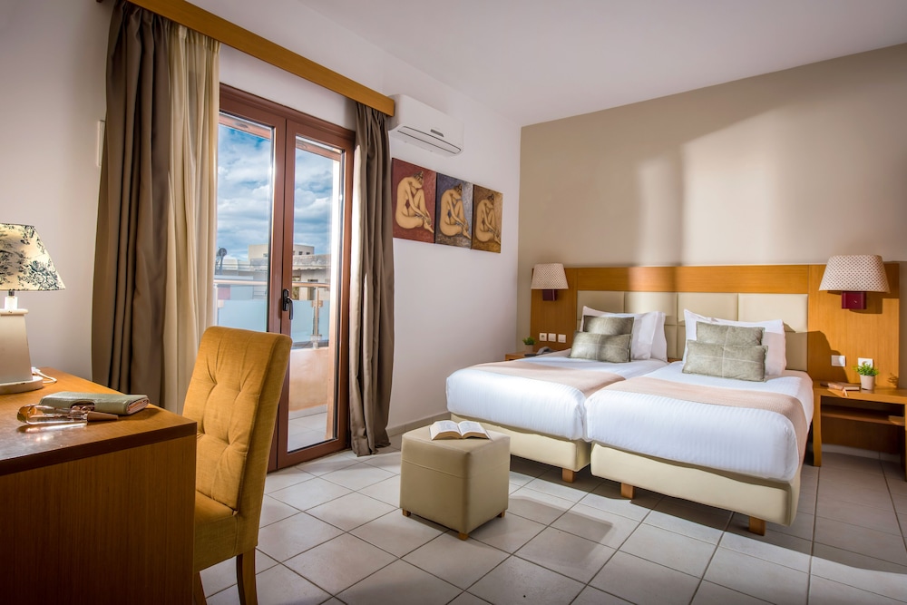 Georgia's Garden by Omilos Hotels — Hotel rooms in Gazi