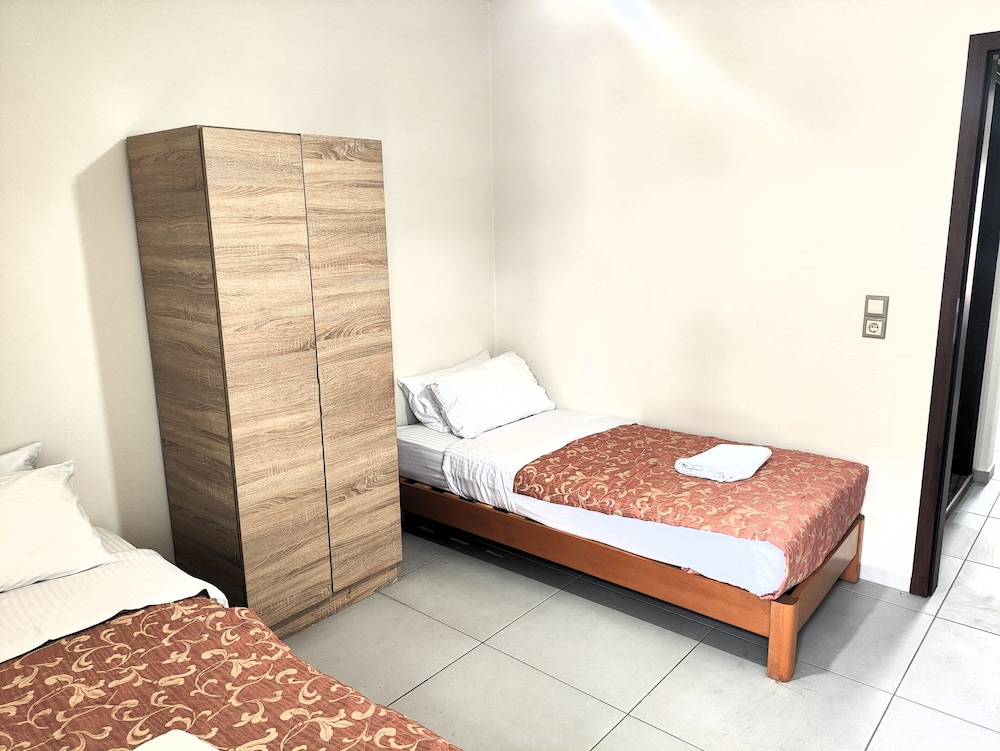 Georgia's Garden by Omilos Hotels — Hotel rooms in Gazi