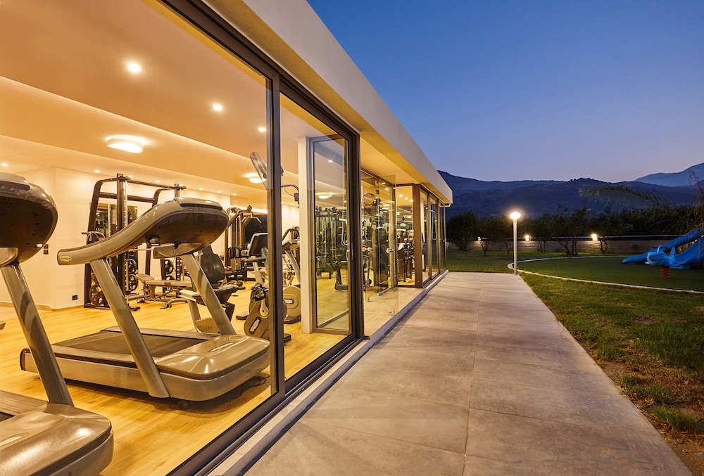 Annas House — Sports & recreation in Georgioupolis