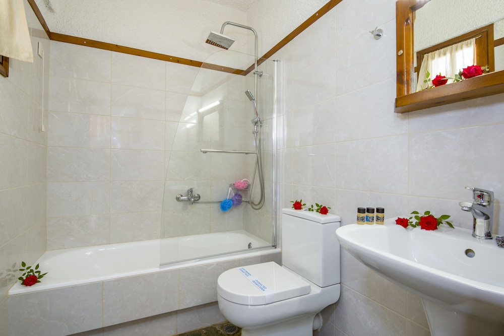 Folia Apartments — Hotel rooms in Chania
