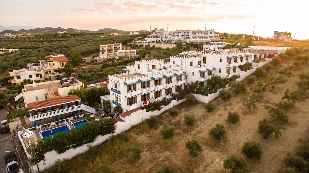 Folia Apartments — Hotel building in Chania
