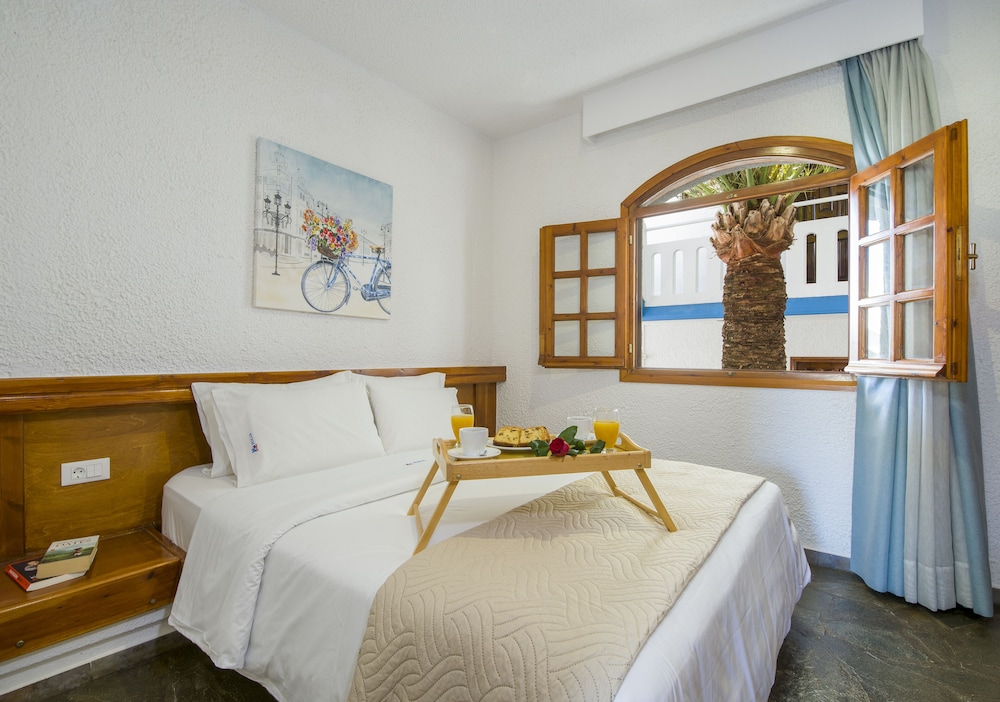 Folia Apartments — Hotel rooms in Chania