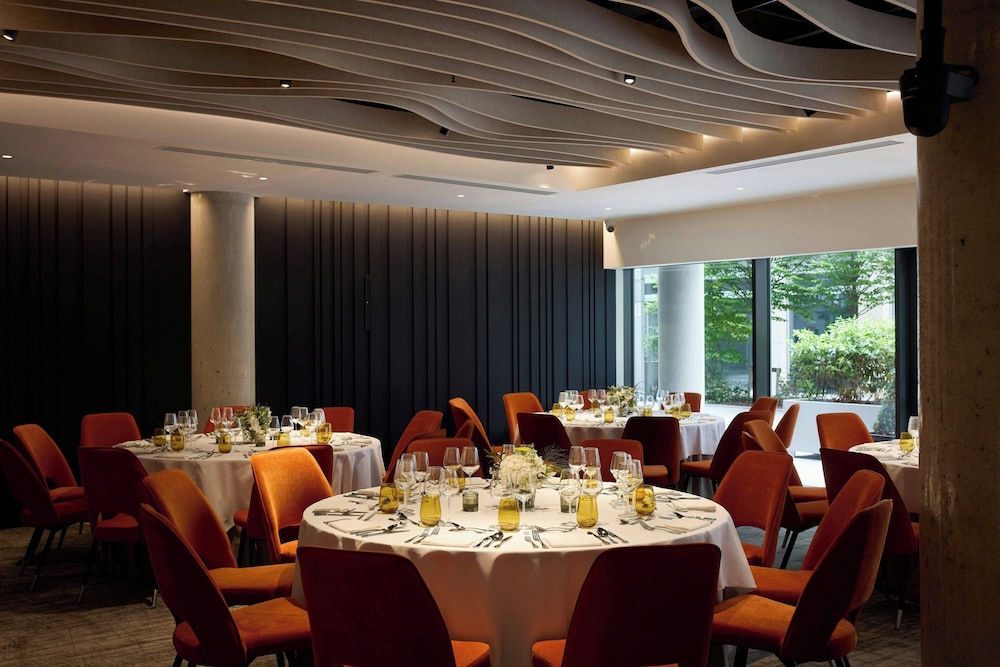 Aloft by Marriott Dublin City — Restaurant & bars in Dublin, Dublin City