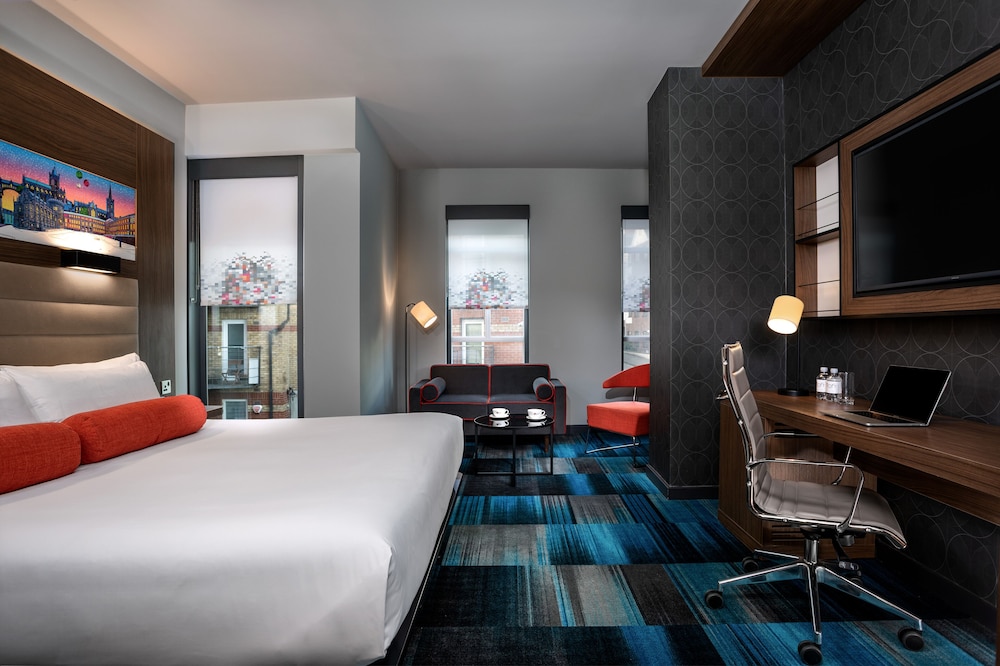Aloft by Marriott Dublin City — Hotel rooms in Dublin, Dublin City