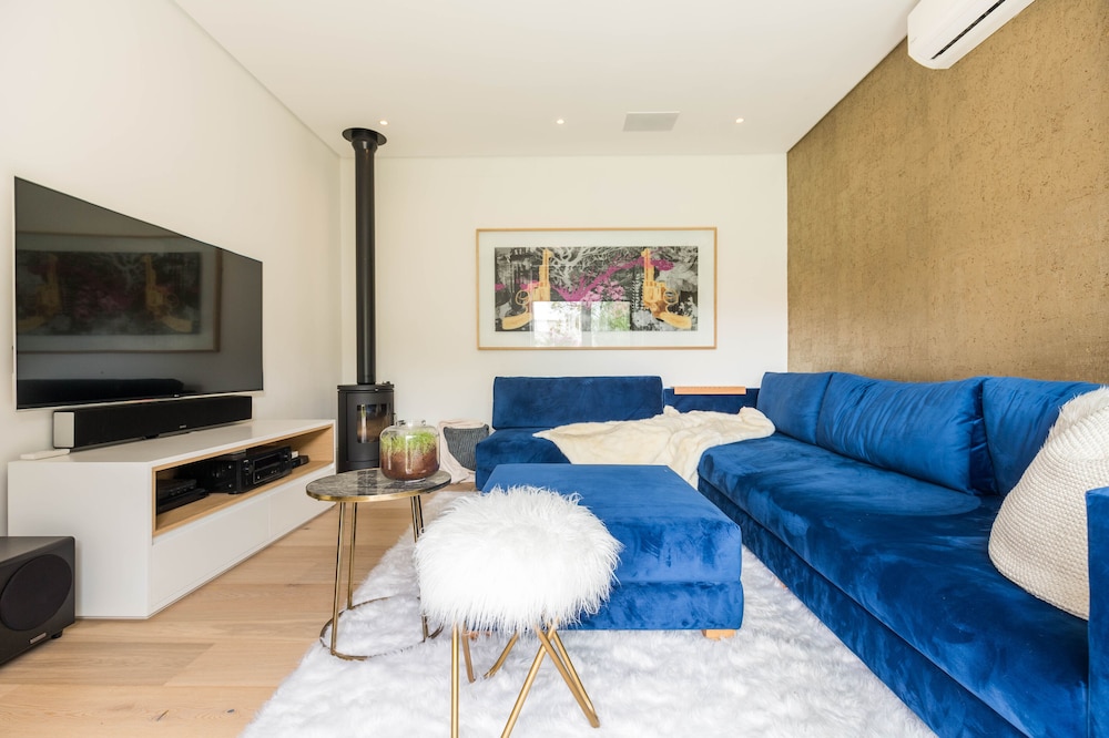 The Clarendon - Fresnaye — Hotel rooms in Cape Town, Western Cape