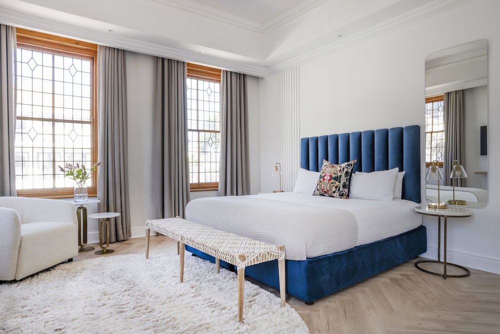 The Clarendon - Fresnaye — Hotel rooms in Cape Town, Western Cape