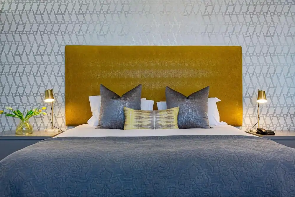 The Clarendon - Fresnaye — Hotel rooms in Cape Town, Western Cape
