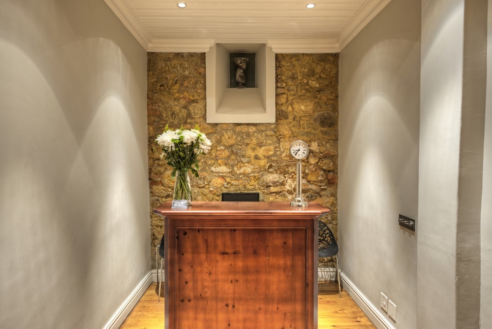 The Three Boutique Hotel — Hotel building in Cape Town, Western Cape