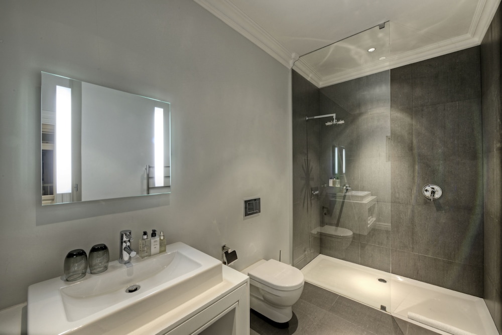 The Three Boutique Hotel — Hotel rooms in Cape Town, Western Cape