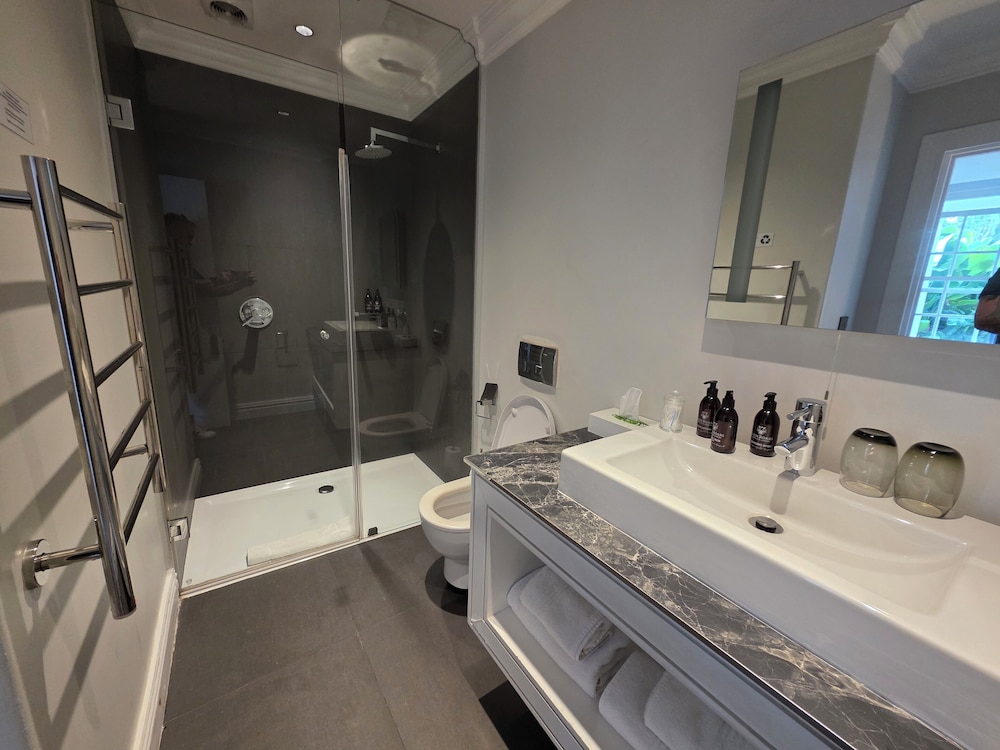 The Three Boutique Hotel — Hotel rooms in Cape Town, Western Cape
