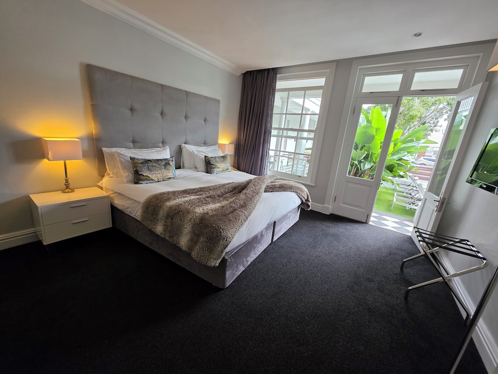 The Three Boutique Hotel — Hotel rooms in Cape Town, Western Cape