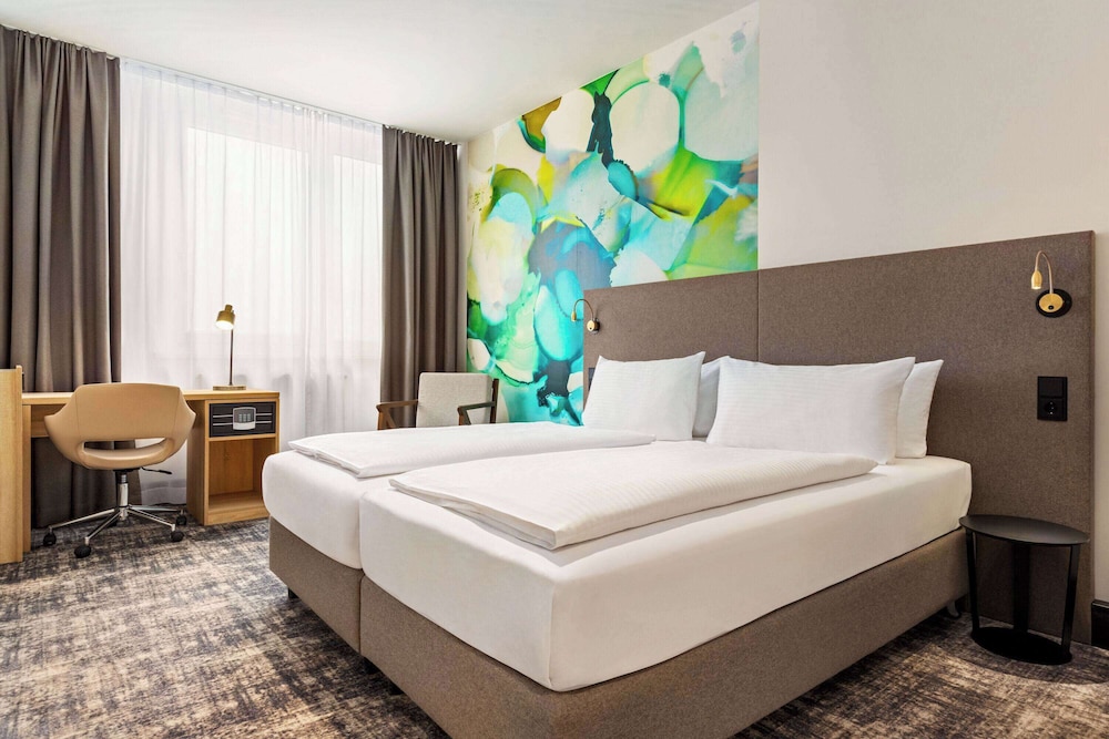 Wyndham Garden Munich Messe — Hotel rooms in Munich, Bavaria