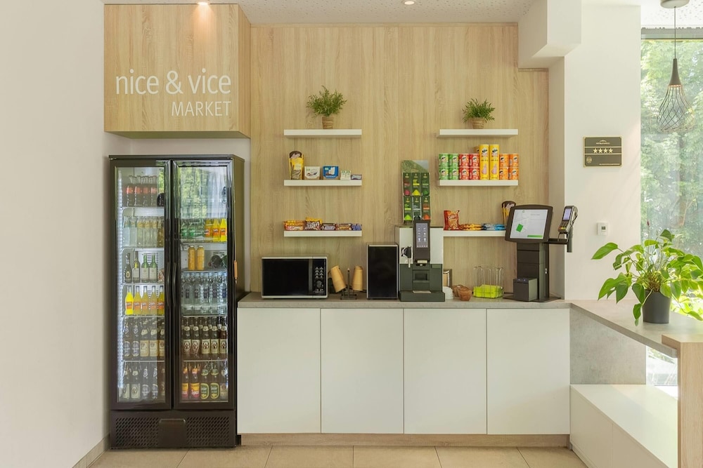 Wyndham Garden Munich Messe — Restaurant & bars in Munich, Bavaria