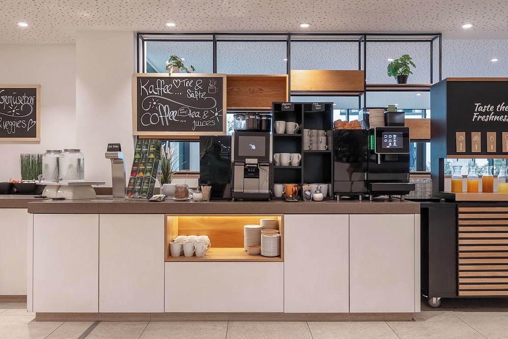 Wyndham Garden Munich Messe — Restaurant & bars in Munich, Bavaria
