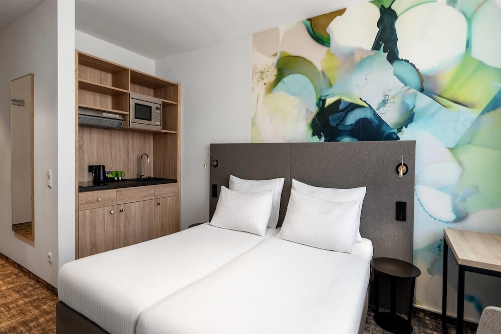 Wyndham Garden Munich Messe — Hotel rooms in Munich, Bavaria